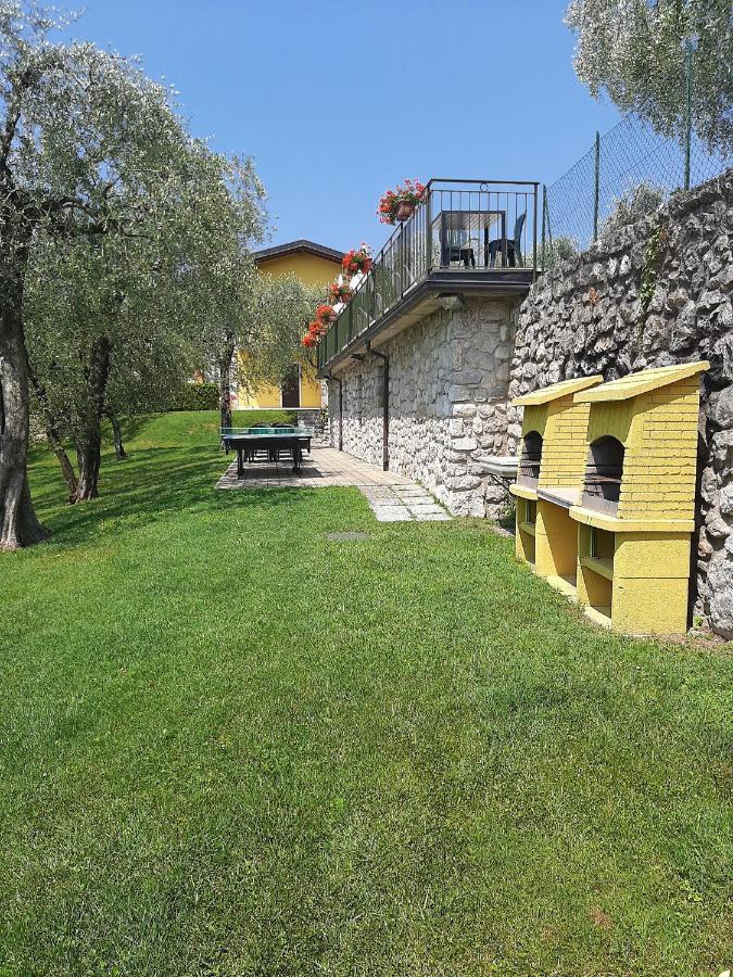 Appartamenti Elisabeth Brenzone sul Garda Eksteriør bilde