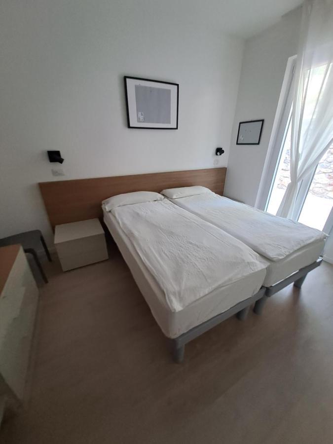 Appartamenti Elisabeth Brenzone sul Garda Eksteriør bilde