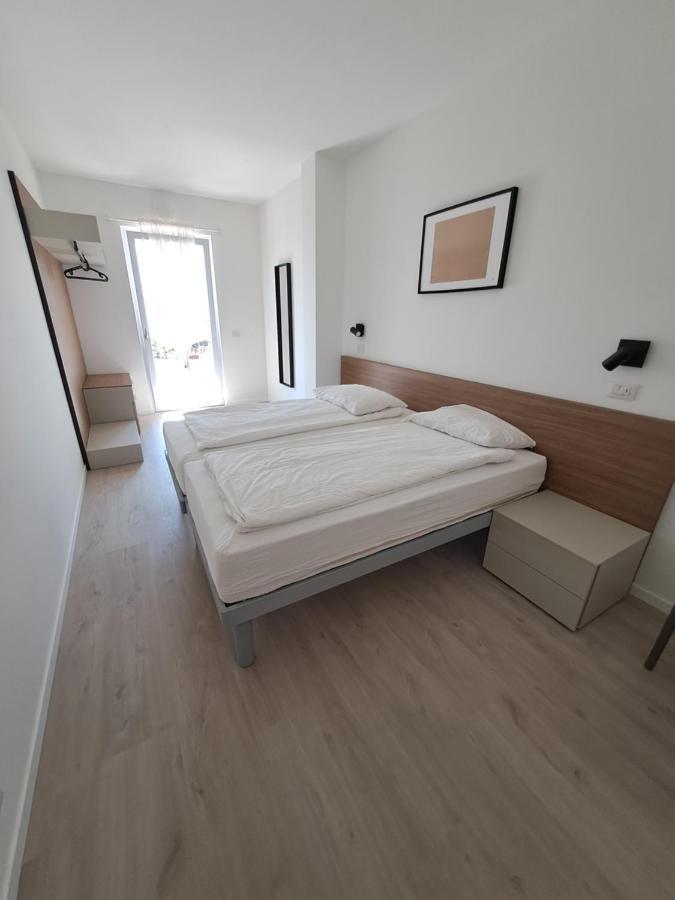 Appartamenti Elisabeth Brenzone sul Garda Eksteriør bilde
