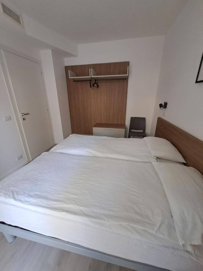Appartamenti Elisabeth Brenzone sul Garda Eksteriør bilde