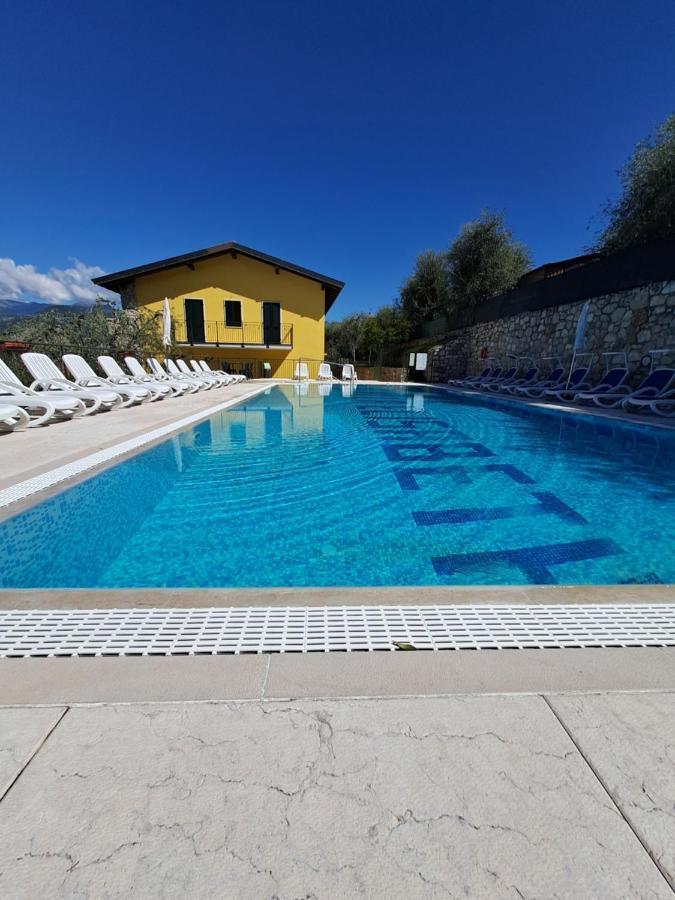 Appartamenti Elisabeth Brenzone sul Garda Eksteriør bilde