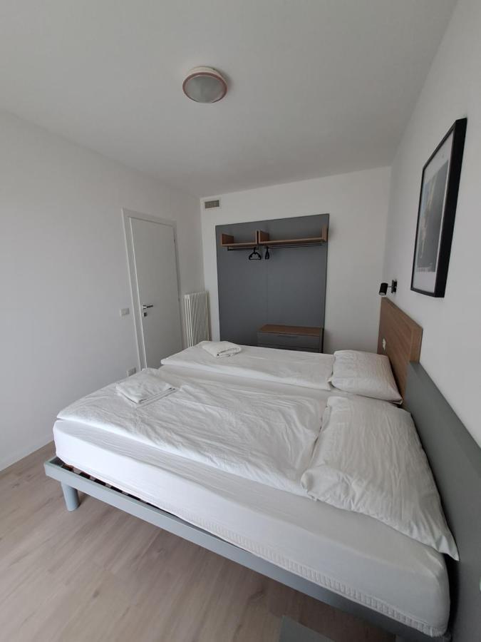 Appartamenti Elisabeth Brenzone sul Garda Eksteriør bilde